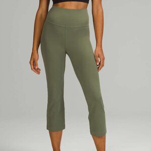 Lululemon Groove Super-High-Rise Crop 23"